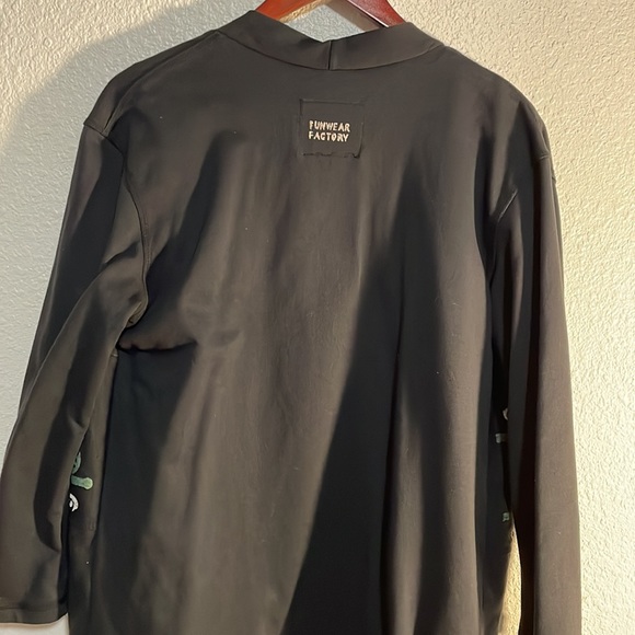 Funwear Factory 2pc set with Elephants 🐘 Medium - Picture 9 of 9